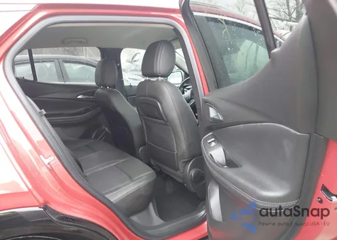 2024 Buick Encore Gx Sport Touring Awd z USA, uszkodzony, nr VIN KL4AMESL1RB182607